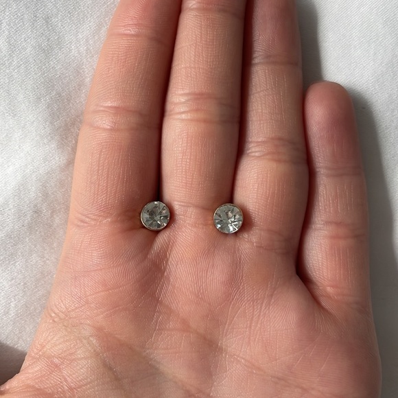 Earrings - Picture 2 of 2